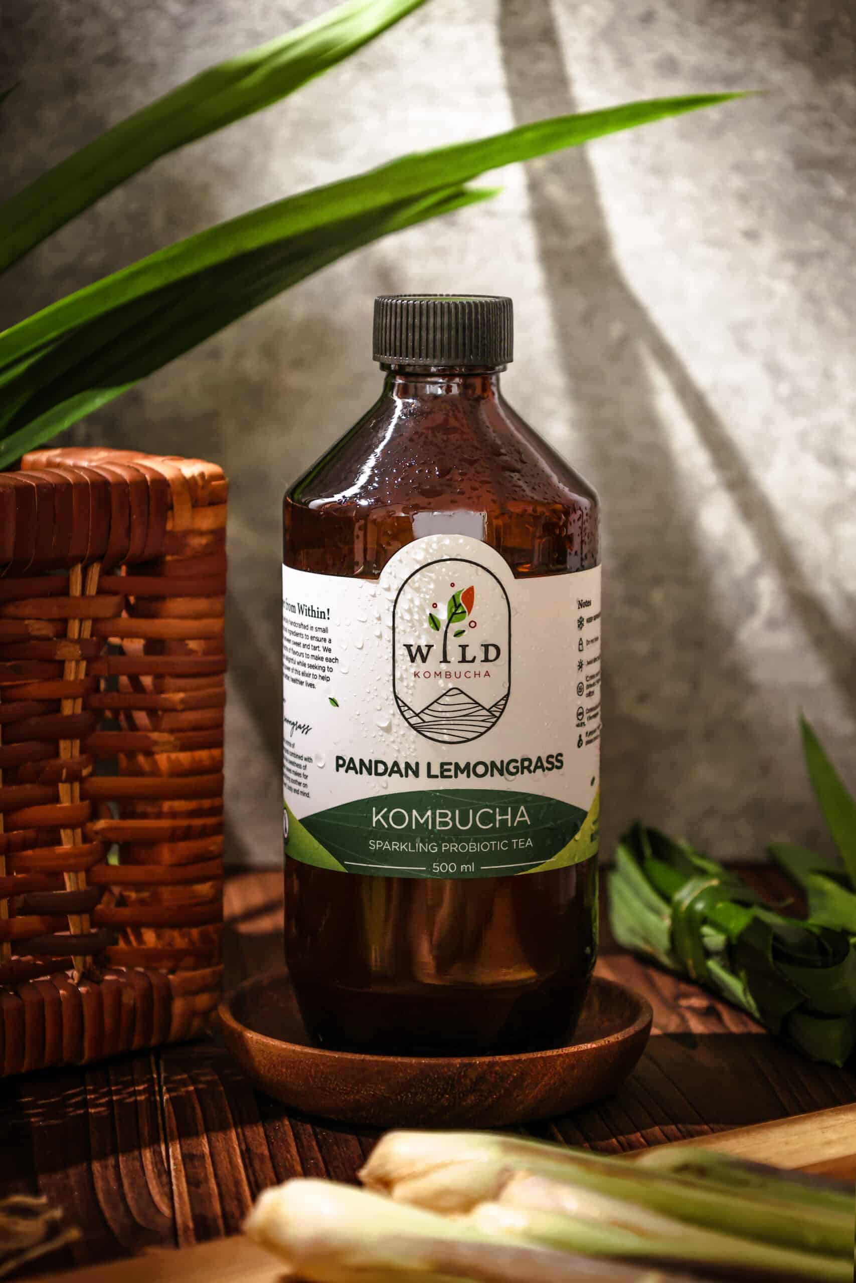 probiotic tea photography with lemongrass